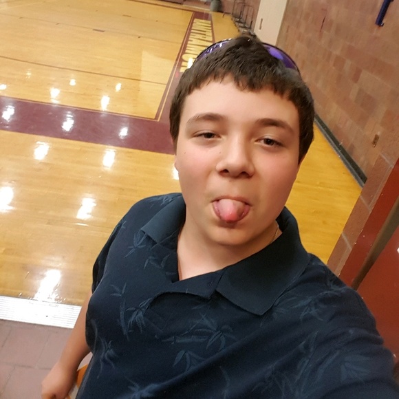 Meet your Posher, Andrew - Picture 1 of 1